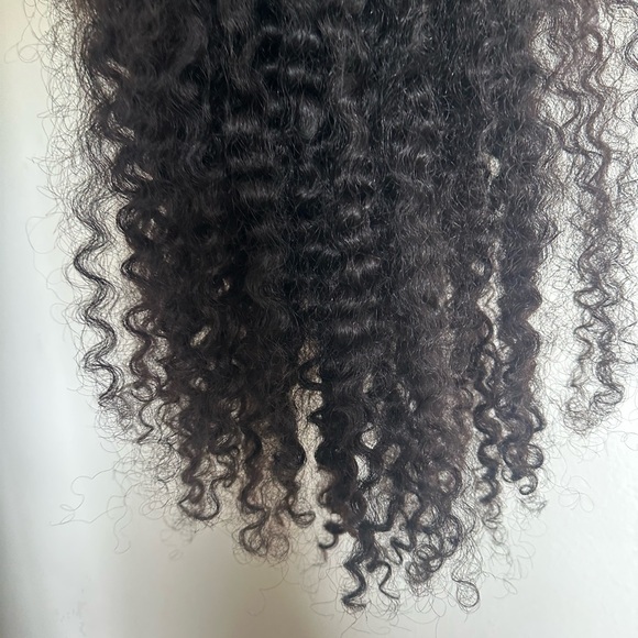 Curly Black Hair wig - Picture 7 of 9